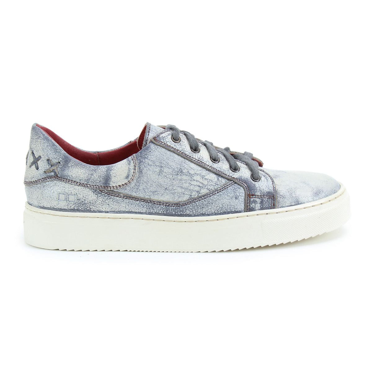 The Bed|Stü Azeli is a single gray, distressed-style leather sneaker featuring a white, durable rubber outsole, detailed side stitching, and two X-shaped stitches near the heel—crafted for all-day comfort.