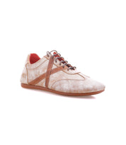 The Bingo II by Bed|Stü is a beige and brown casual leather sneaker featuring a lace-up front, low-profile EXTRALIGHT outsole, and red inner lining, displayed on a white background.