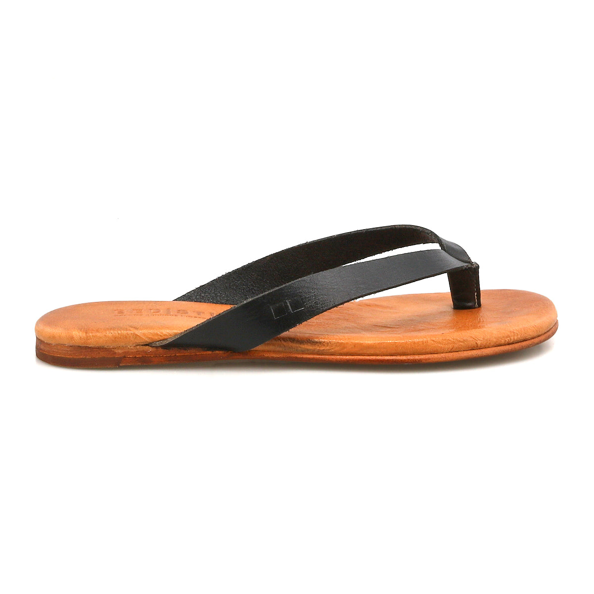 The Bed|Stü Calma sandal, a single brown lightweight leather shoe with comfortable black leather straps, is displayed from the side against a plain white background.