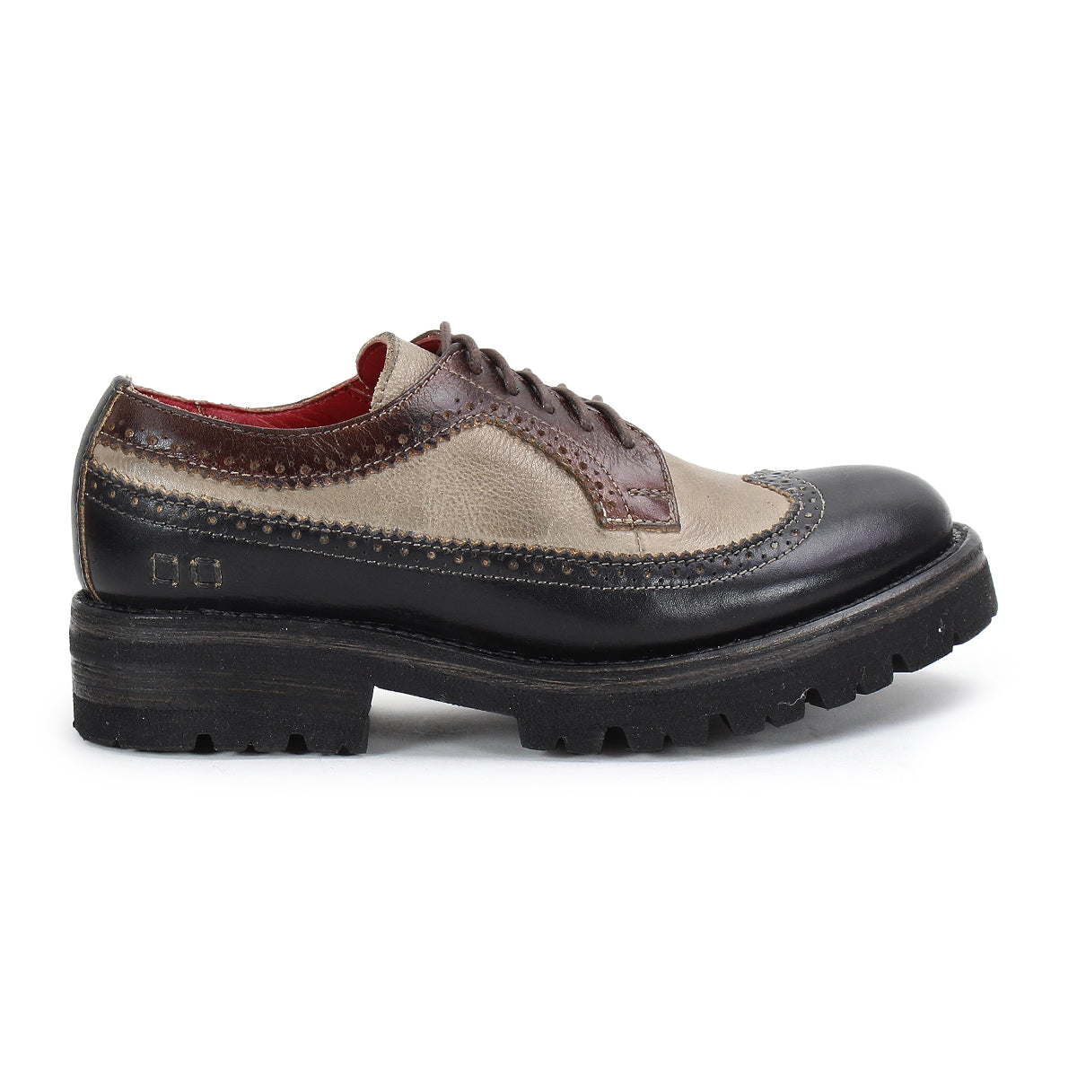 Introducing the Bed|Stü Lita K III, a men's lace-up oxford shoe in beige and brown leather with a two-tone design, brogue detailing, and a thick black rubber sole. This vintage-inspired style blends classic elegance with modern comfort.