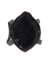 Top view of the Bed|Stü Stevie tote bag in dark vintage leather, featuring visible inner pockets and a shoulder strap—perfect for your everyday carry.