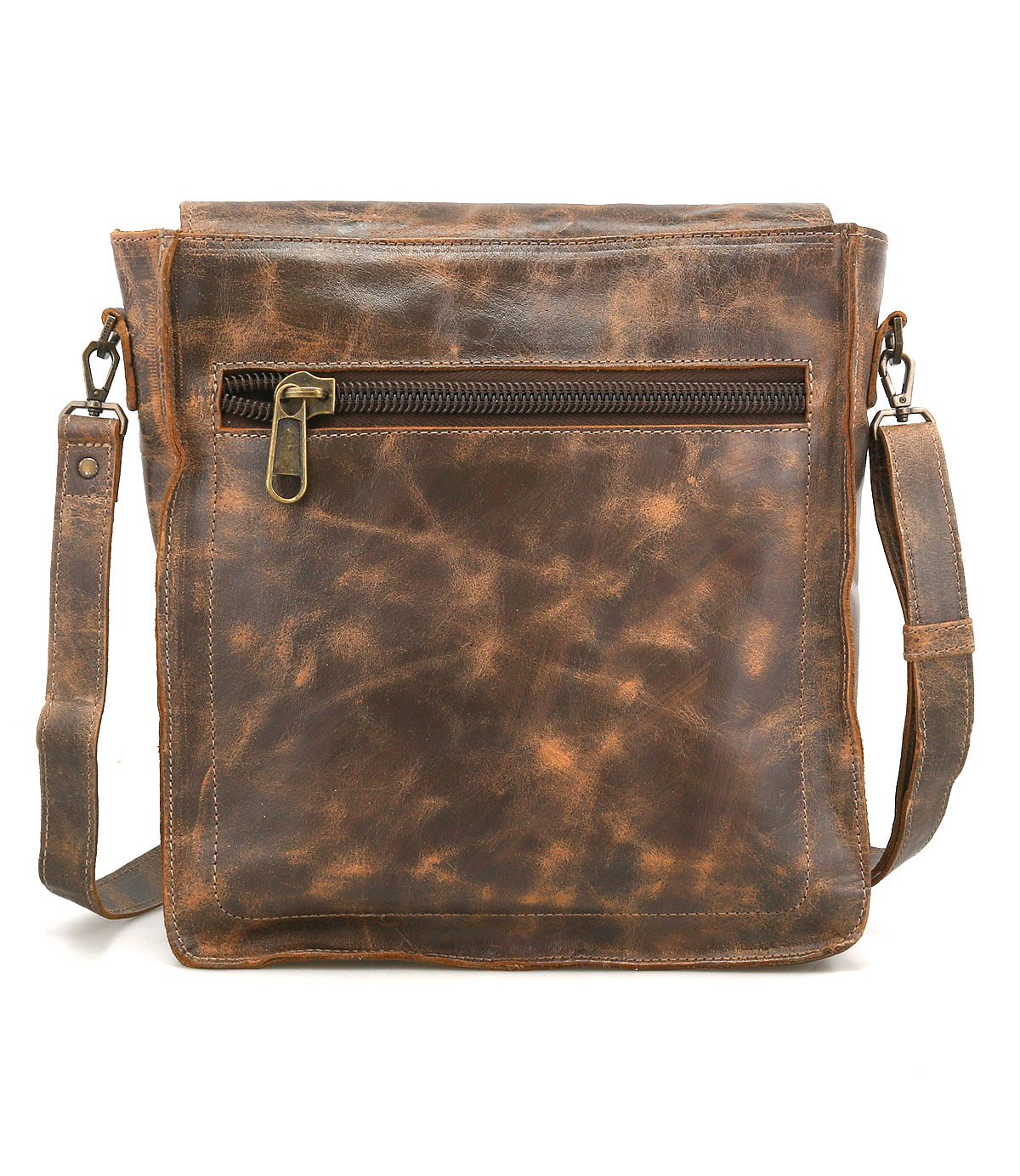 Introducing the Venice Beach crossbody bag by Bed|Stü—a brown full-grain leather bag featuring a front zipper pocket and an adjustable strap, showcased against a white background.