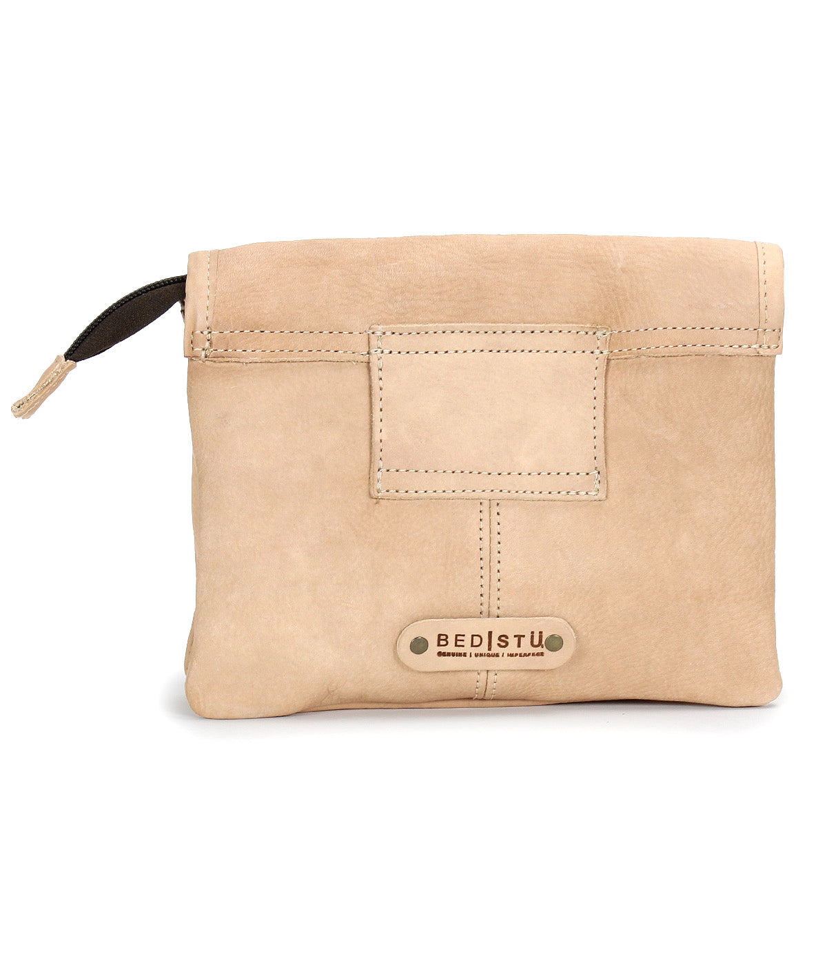 The Ziggy by Bed|Stü is a beige leather pouch featuring a zipper and a small rectangular patch on the front. Crafted from supple leather, this versatile accessory can be worn as either a belt bag or a crossbody bag. The "Bed|Stü" logo appears on a metal-accented label at the bottom.