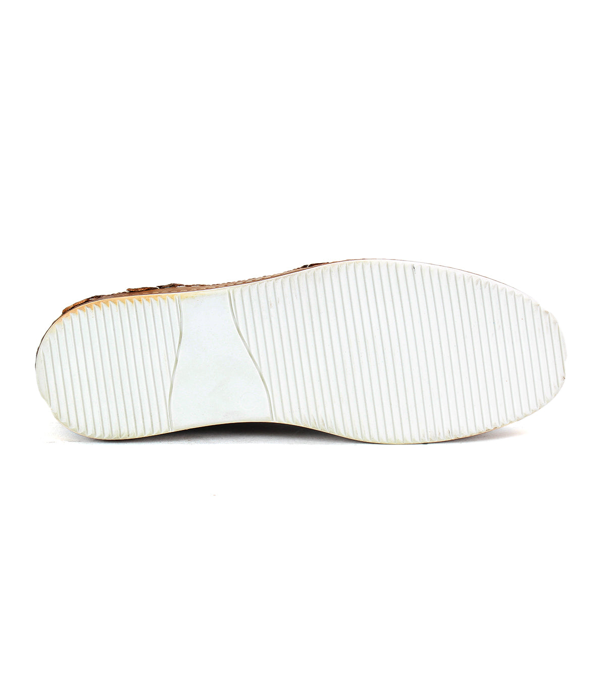 The image shows the bottom view of the Bed|Stü Formation shoe, featuring a white, ribbed rubber sole against a plain white background, which evokes the classic design elements of vintage court sneakers with their distinctive high-top silhouette.