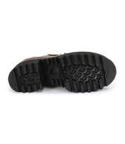 Close-up of the underside of the Bed|Stü Gear women's shoe, highlighting its black XL Extralight sole with a rugged, textured tread pattern.