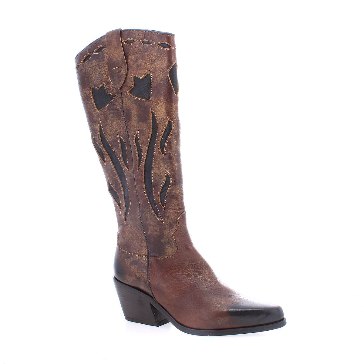 The Bed|Stü Meadow boot is a brown leather cowgirl boot featuring decorative stitching, a pointed toe, and a medium-height angled heel, photographed on a white background. Inspired by traditional leather cowgirl boots, the Meadow blends timeless Western style with modern craftsmanship.