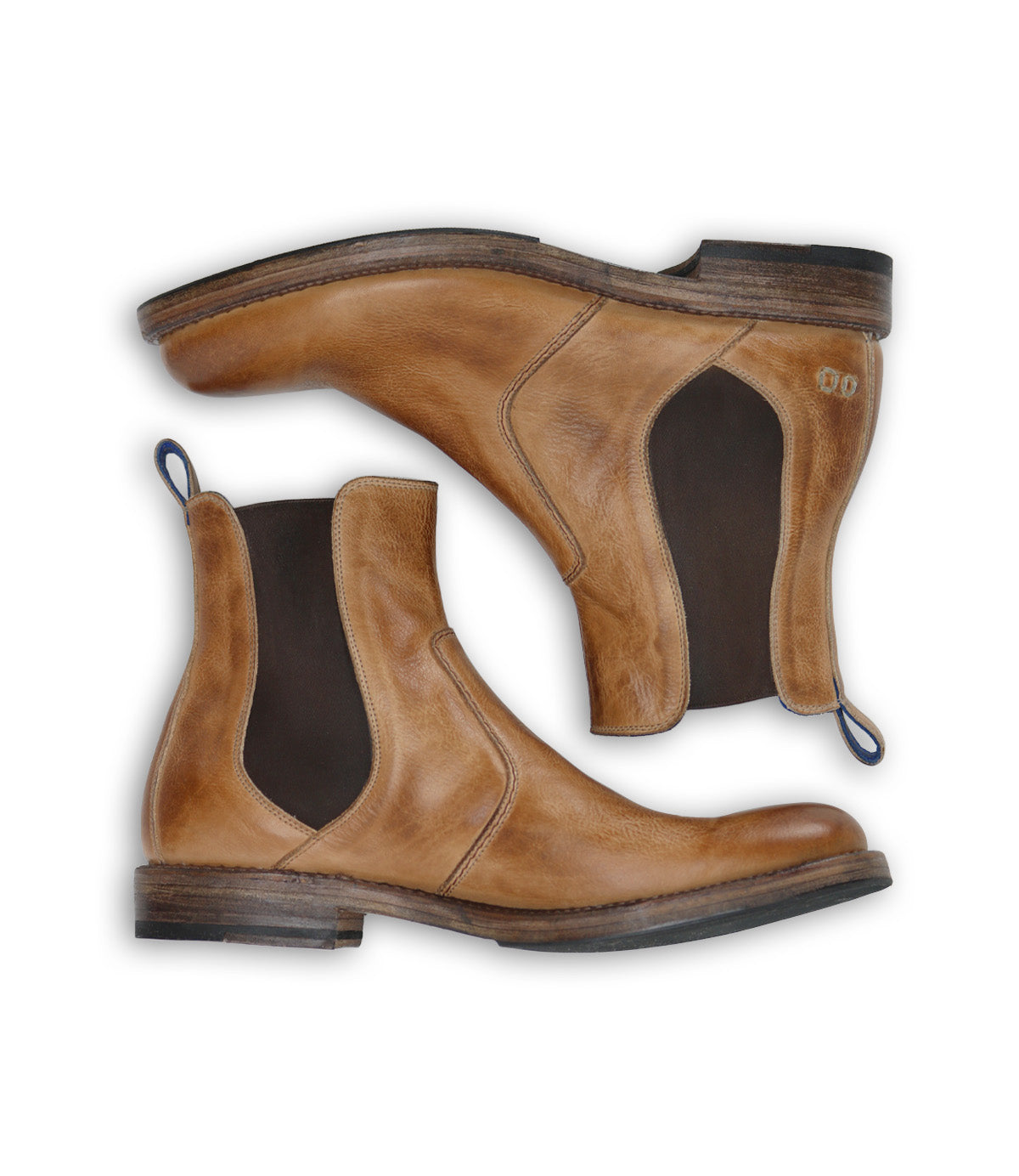 Bed|Stü’s Nando: a pair of tan leather Chelsea boots crafted from hand-worked leather, featuring dark elastic side panels and pull tabs, shown in a side view against a white background.