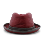 Showcased on a white background, the Turino by Bed|Stü is a handmade leather fedora in red, featuring a dark band and matching rim. Lightweight and crushable, it offers both style and practicality for everyday wear.